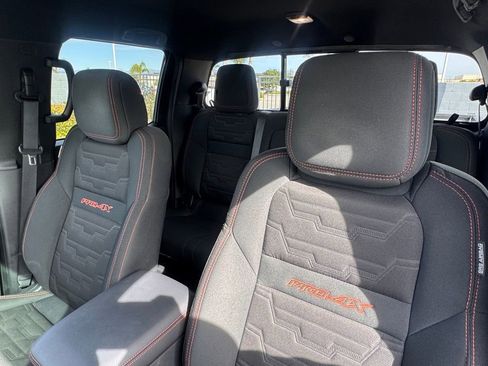 Certified 2022 Nissan Frontier PRO-4X w/ Technology Package image 13