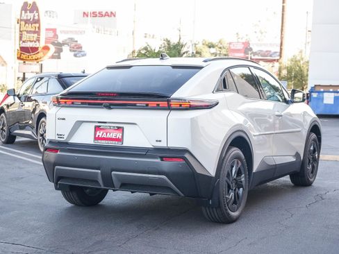 New 2026 Toyota C-HR AWD/4WD image 7