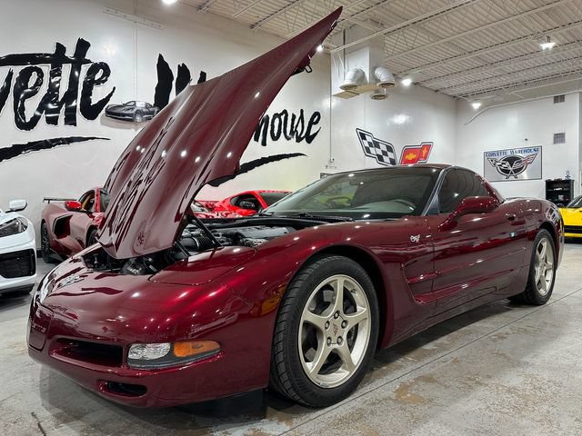 Used 2003 Chevrolet Corvette Coupe w/ Preferred Equipment Group RWD image 28