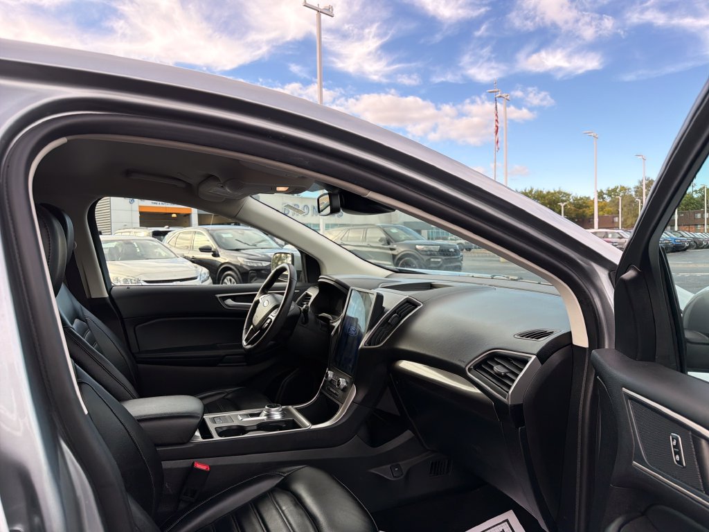 Used 2024 Ford Edge SEL w/ Convenience Package AWD/4WD image 19