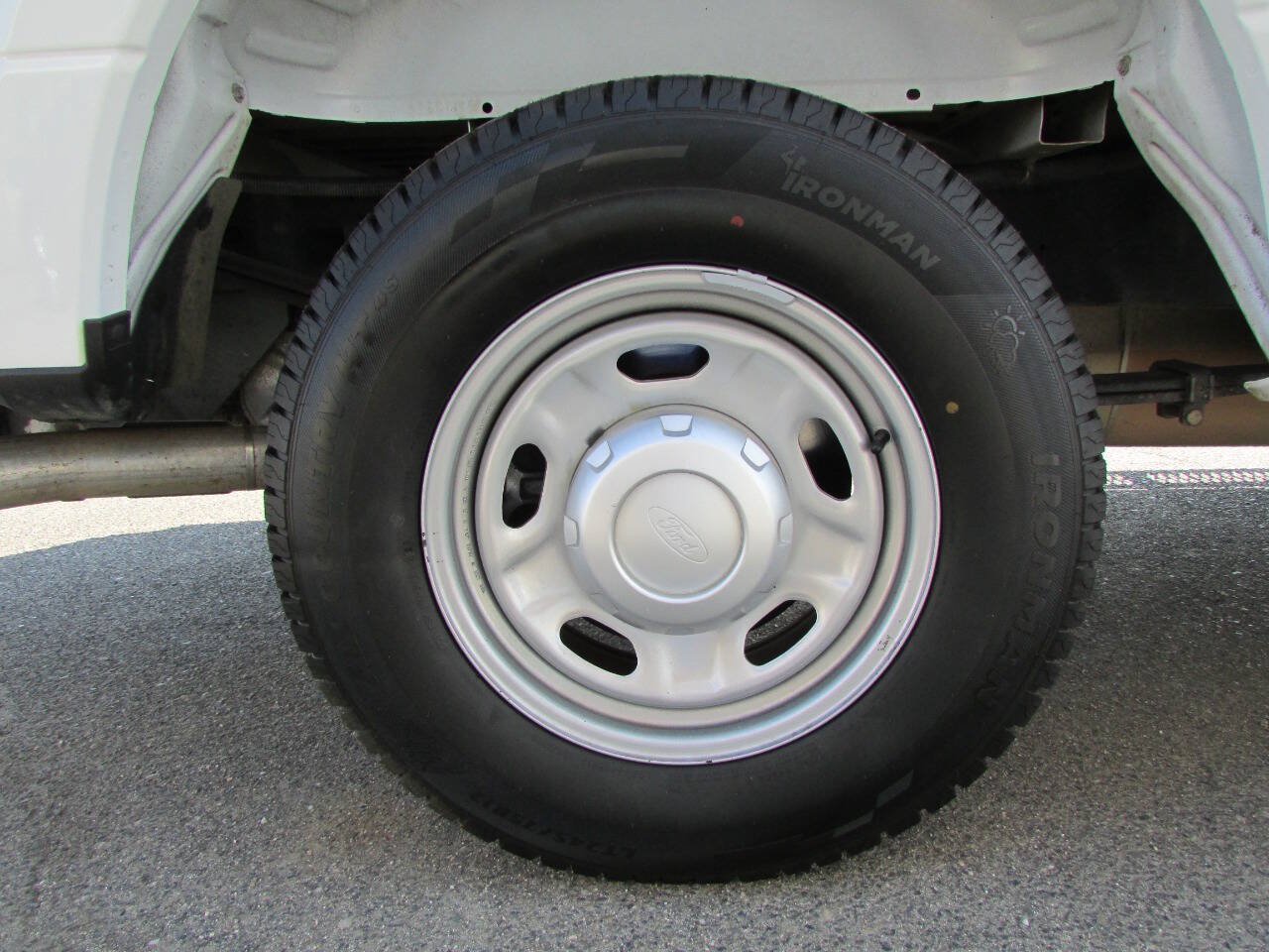 Used 2021 Ford F250 XL w/ Power Equipment Group RWD image 13