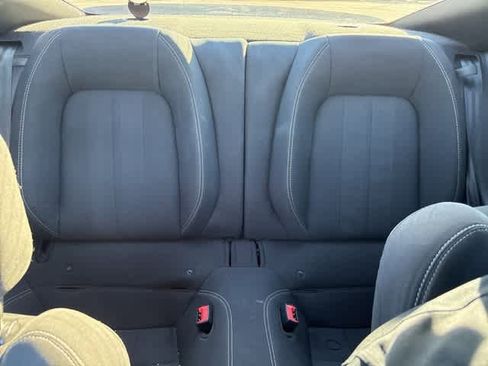 Used 2020 Ford Mustang Coupe image 21