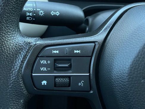 Used 2026 Honda HR-V LX image 15