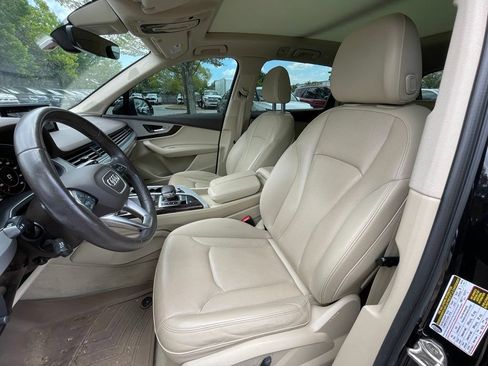 Used 2019 Audi Q7 2.0T Premium Plus w/ Premium Plus Package AWD/4WD image 23