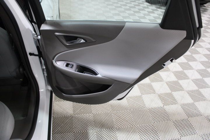 Used 2017 Chevrolet Malibu LS FWD image 24