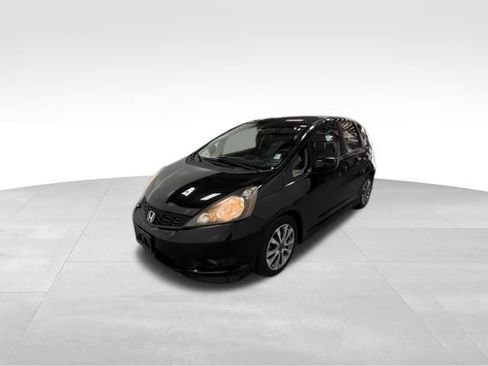Used 2013 Honda Fit Sport image 2