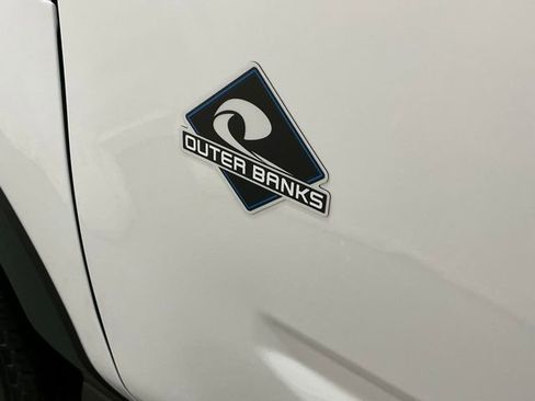 New 2025 Ford Bronco Sport Outer Banks w/ Outer Banks Tech Package+ image 7