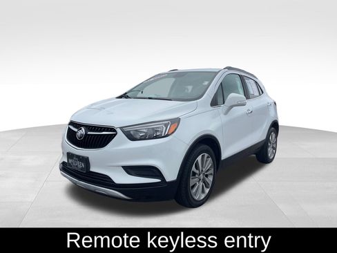 Used 2018 Buick Encore Preferred image 3