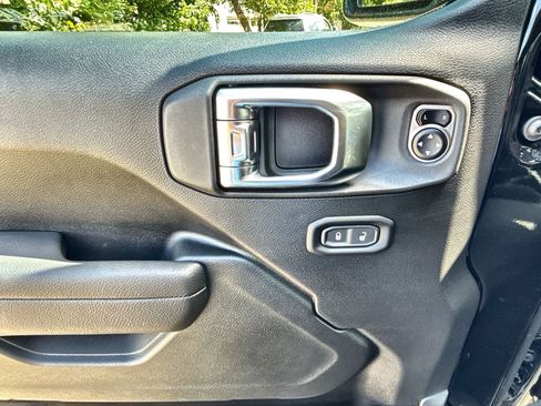 New 2025 Jeep Wrangler Willys image 15