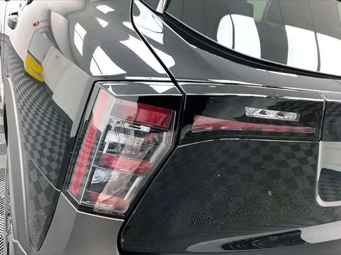 Certified 2025 Nissan Kicks SV image 25