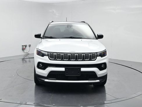 Used 2025 Jeep Compass Limited AWD/4WD image 21