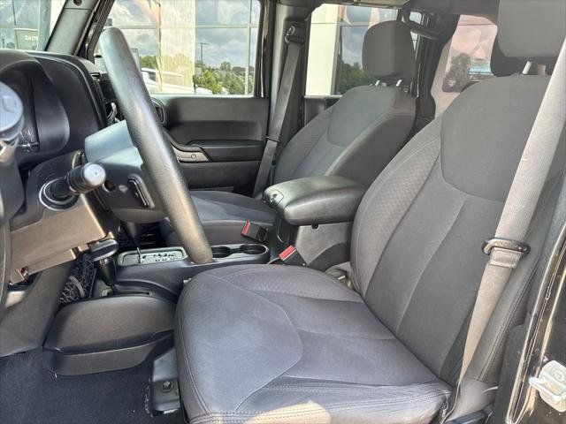 Used 2016 Jeep Wrangler Unlimited Sport AWD/4WD image 12