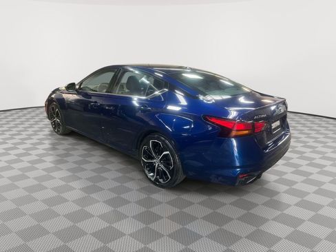 Used 2024 Nissan Altima 2.5 SR image 5