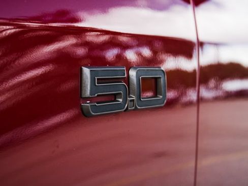 Used 2024 Ford Mustang GT Premium RWD image 9