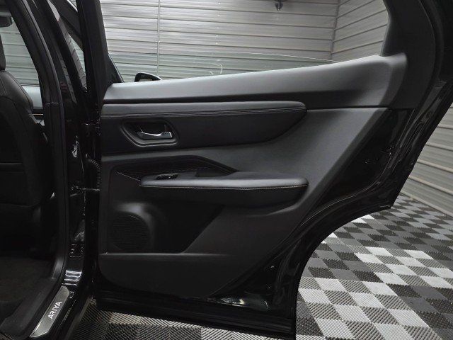 Used 2023 Nissan Ariya FWD image 40