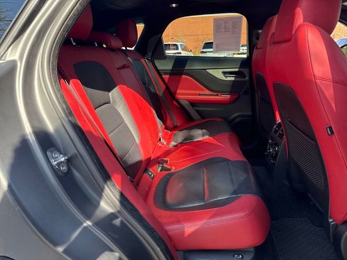 Used 2017 Jaguar F-PACE S image 24