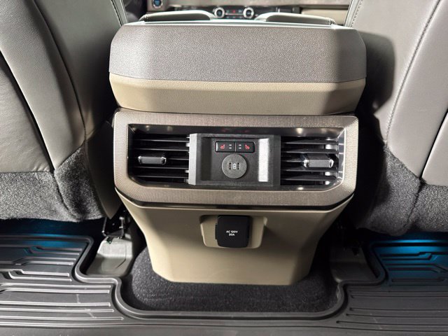 Used 2026 Ford F350 Platinum w/ Platinum Plus Package AWD/4WD image 13