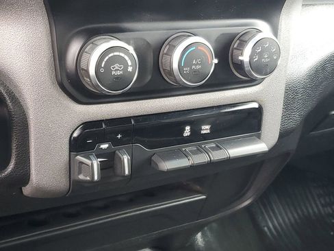 Used 2022 RAM 2500 Tradesman image 22