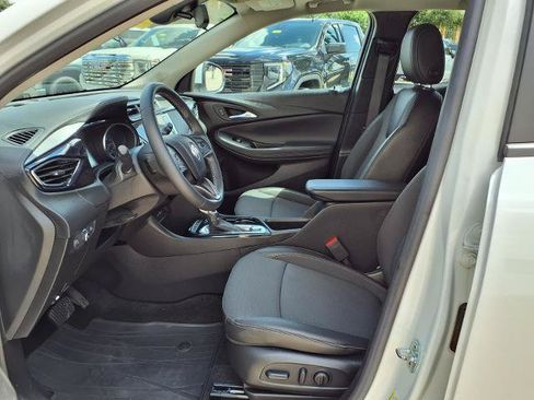 Used 2023 Buick Encore GX Select w/ Experience Buick Package FWD image 19