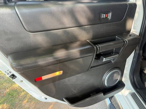 Used 2006 HUMMER H2 image 39