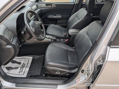 Used 2011 Subaru Forester 2.5X Touring w/ Rugged Pkg 1F AWD/4WD image 9