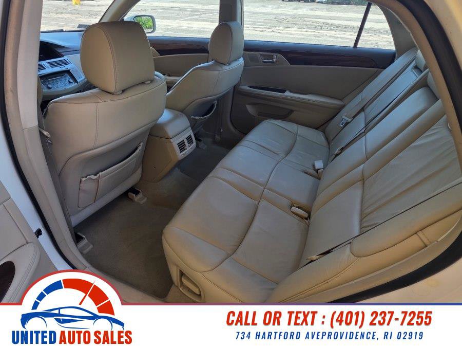 Used 2008 Toyota Avalon Touring FWD image 10