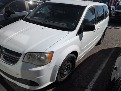 Used 2014 Dodge Grand Caravan SE w/ Quick Order Package 29E SE