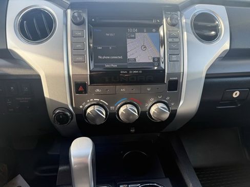Used 2016 Toyota Tundra SR5 image 20