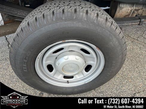 Used 2011 Ford F250 XL w/ Snow Plow Prep Pkg AWD/4WD image 22