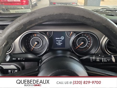 Used 2019 Jeep Wrangler Sport AWD/4WD image 16