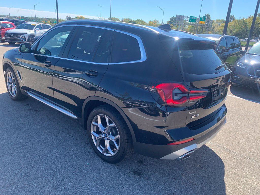 Used 2023 BMW X3 xDrive30i AWD/4WD image 5