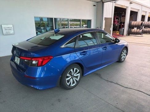 Used 2022 Honda Civic LX image 8