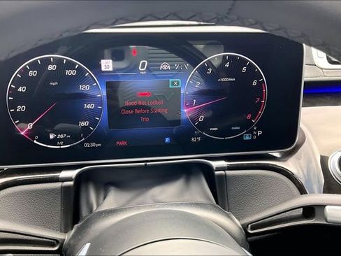 Certified 2023 Mercedes-Benz S 580 4MATIC Sedan image 11