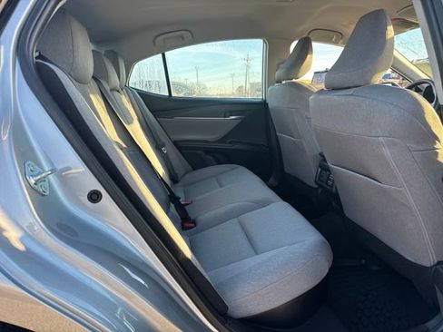 Used 2025 Toyota Camry LE image 14