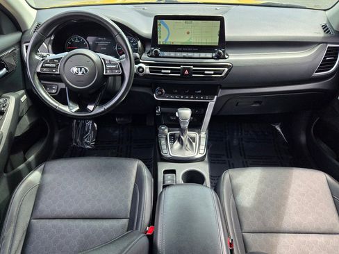 Used 2021 Kia Seltos SX image 17