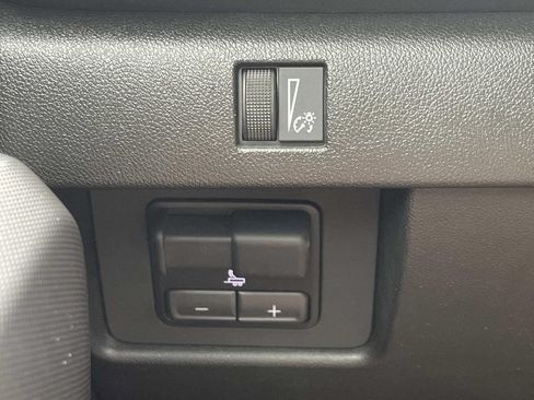Used 2023 Chevrolet Colorado W/T w/ LPO, Pro Essentials Package RWD image 27
