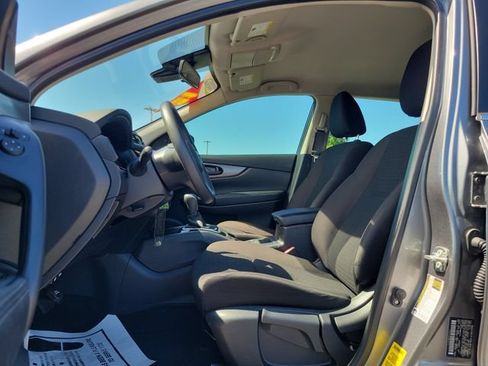 Used 2021 Nissan Rogue Sport S FWD image 15
