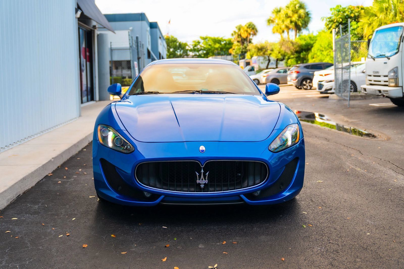 Used 2017 Maserati GranTurismo MC Centennial RWD image 3