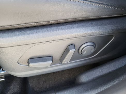 Used 2025 Kia Sportage SX Prestige image 15