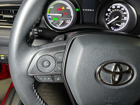 Used 2022 Toyota Camry SE w/ Audio Upgrade Package FWD image 28