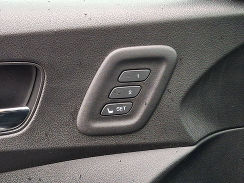 Used 2015 Honda CR-V Touring image 26