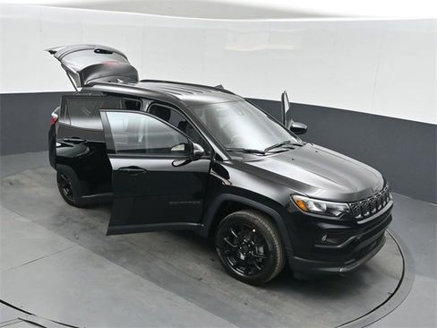 New 2026 Jeep Compass Latitude image 50