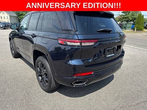 Used 2023 Jeep Grand Cherokee 30th Anniversary AWD/4WD image 8