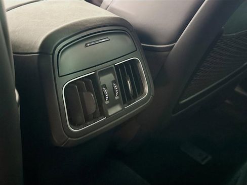 Used 2022 Maserati Levante Modena image 26