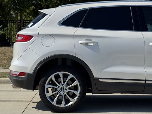 Used 2018 Lincoln MKC Select w/ Select Plus Package image 12