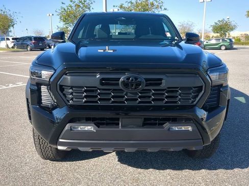 Certified 2026 Toyota Tacoma TRD Off-Road image 9