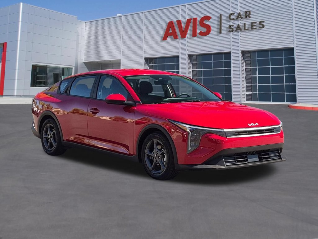 Used 2025 Kia K4 FWD image 3