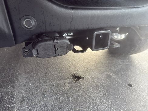 New 2025 Ford Bronco Badlands image 6