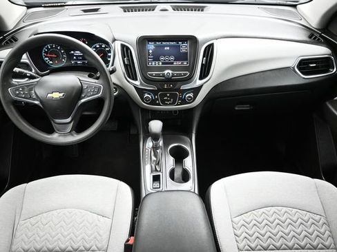 Used 2024 Chevrolet Equinox LS FWD image 12