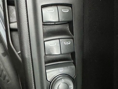 Used 2021 Chevrolet Silverado 1500 Custom Trail Boss image 31